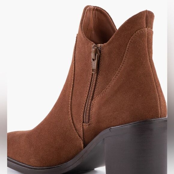 SEYCHELLES PRETTY LITTLE BIRD HEALED SUEDE BOOTS NWT NO BOX  ON SITE FULL Price - Picture 2 of 6